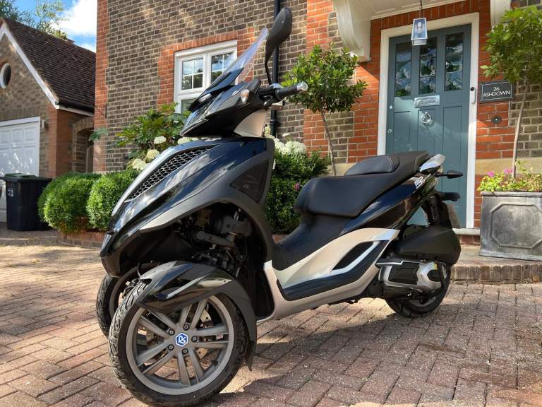 Piaggio, MP3, 2015, 278 (cc)