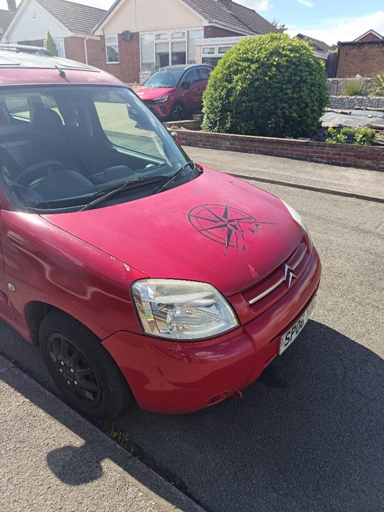 CITREON BERLINGO CAR CONVERSION - IT HAS BEEN CHANGED TO A 2 SEATER NOT A 5 SEATER