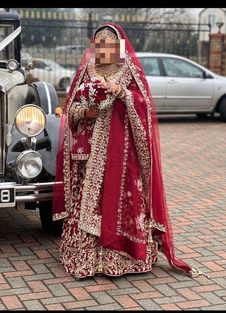  Bridal dress 