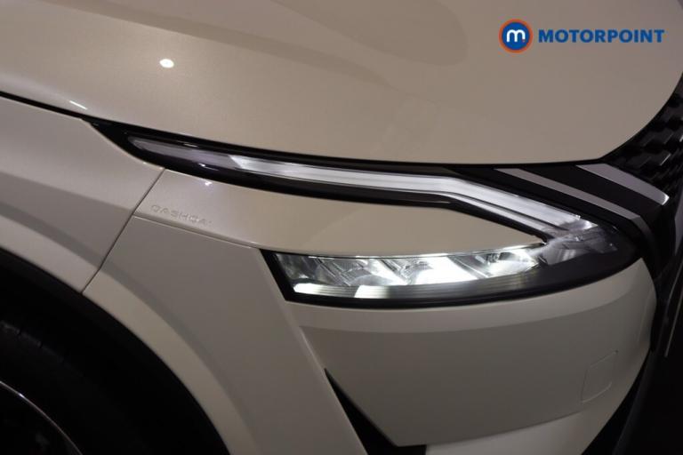 2023 Nissan Qashqai 1.3 DiG-T MH N-Connecta [Glass Roof] 5dr SUV Petrol Manual