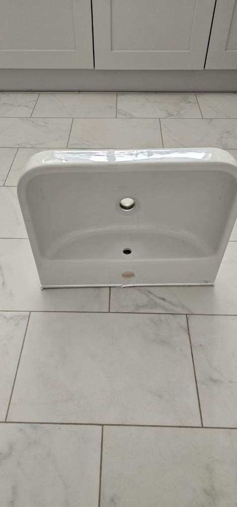 60mm 1 tap hole bathroom basin and full pedestal 