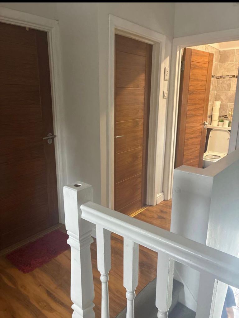 Spacious Double room Available