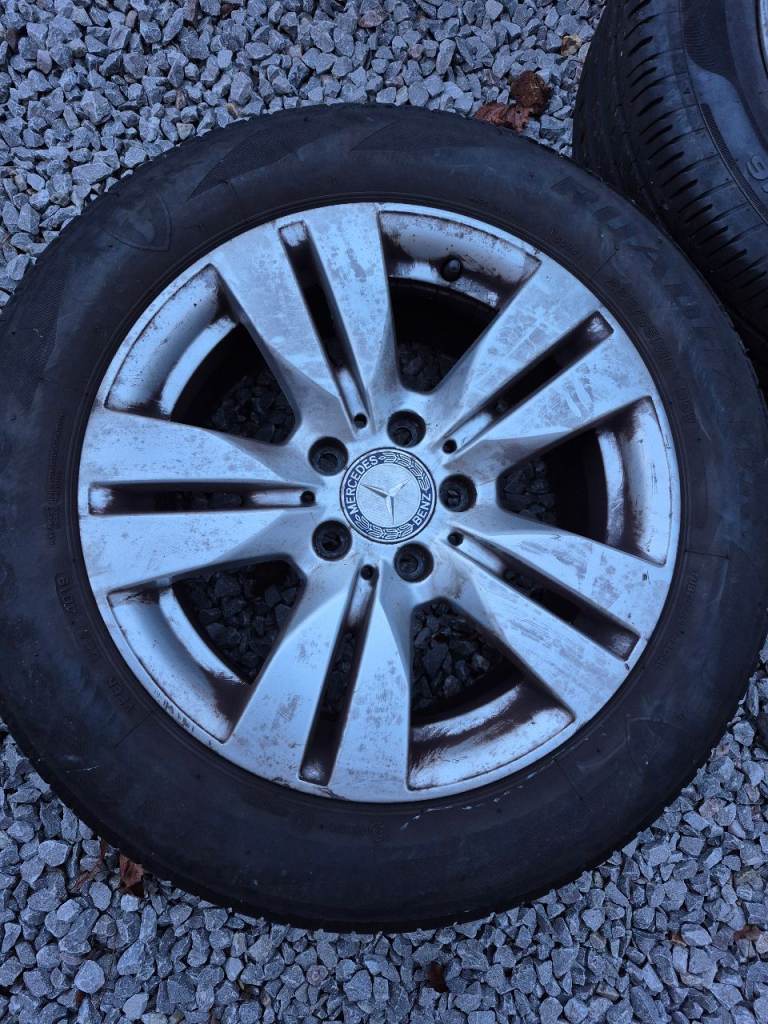 Mercedes E class 16 inch Alloy wheels and Good Tyres, from Genuine W212 model