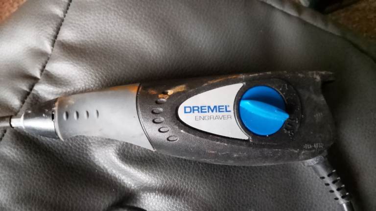 Dremmel engraver