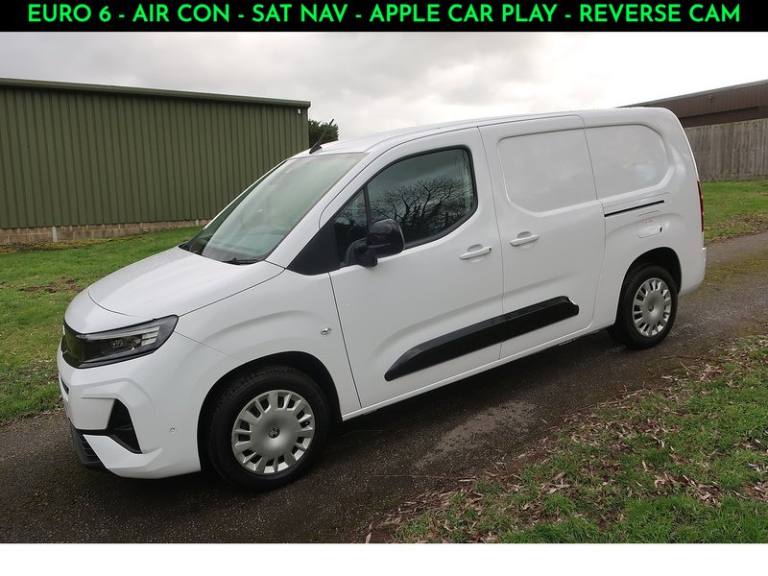 2024 Vauxhall Combo 1.5 Turbo D 100ps Pro H1 Van PANEL VAN DIESEL Manual