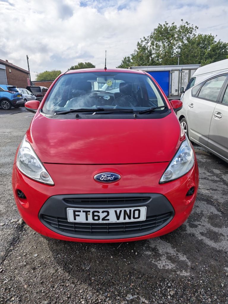 Ford, KA, Hatchback, 2012, Manual, 1242 (cc), 3 doors