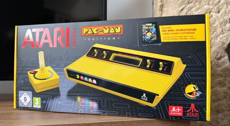 Atari 2600+ Pac Man limitec Edition Console + Extra Officia Pac Man ...