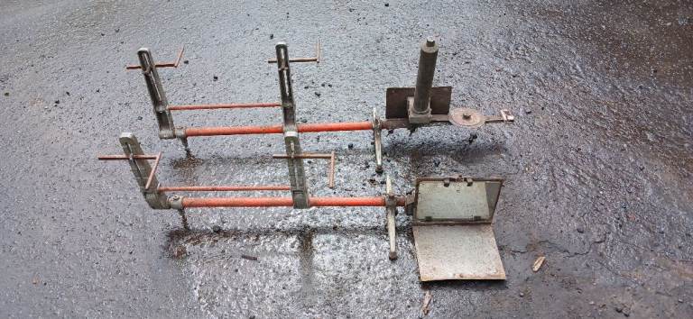 Car wheel alignment equipment tool