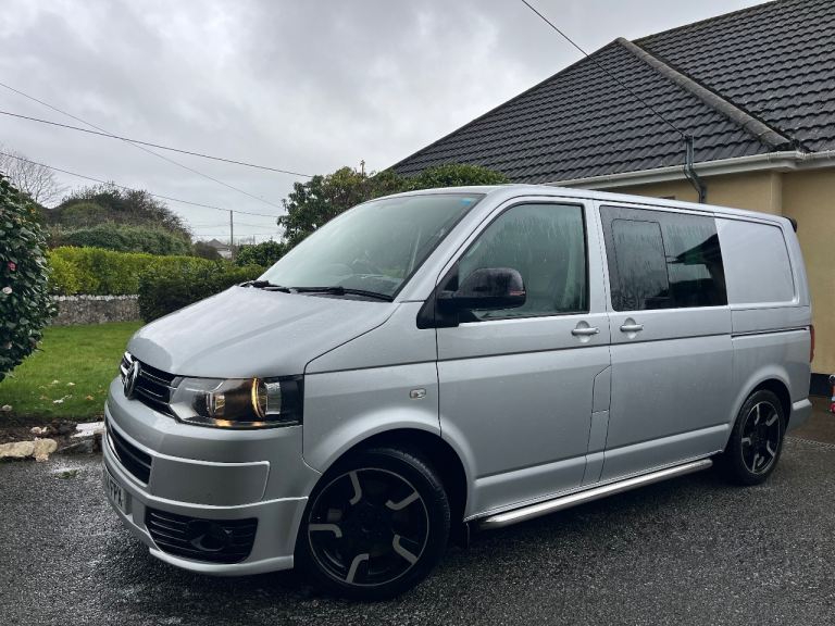 Volkswagen, TRANSPORTER Kombi *Genuine Sportline*, Window Van, 2014, Automatic, 1968 (cc)