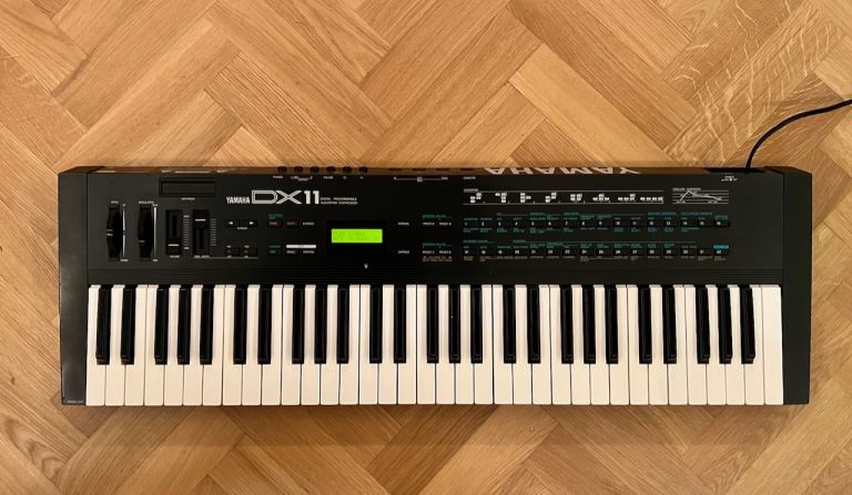 Yamaha DX11 Vintage FM synthesizer