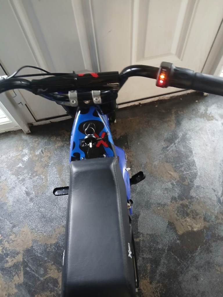 Electric monkey bike 