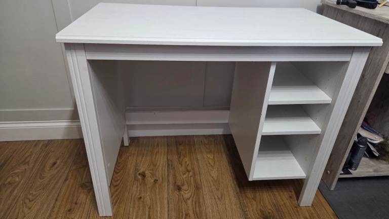 White Wooden Desk with Shelves – Good Condition
