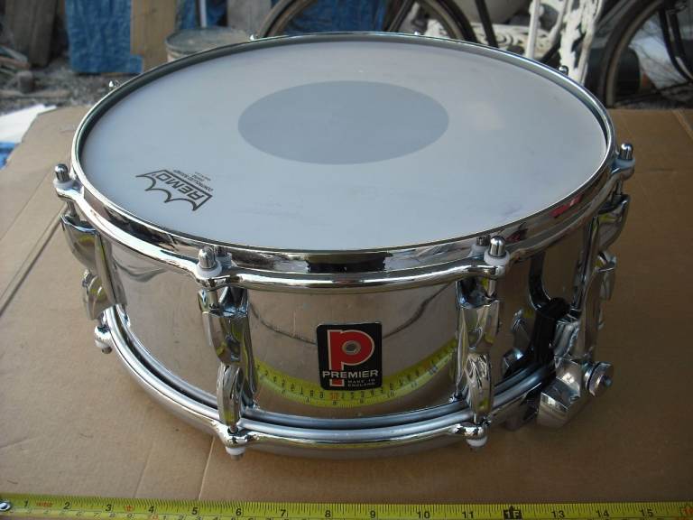 Premier 2000 vintage seamless aluminium chrome snare drum 14x5.5. parallel mechanism