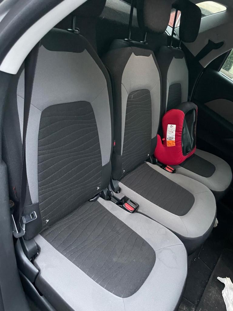 Low Milage road tax 20£