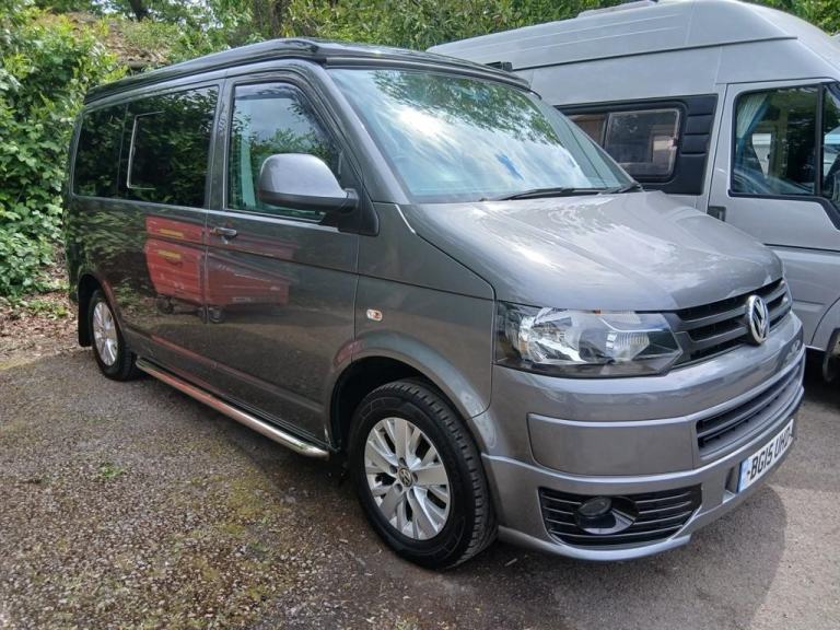 Volkswagen Transporter Ultra Line Pop-Top Camper Van