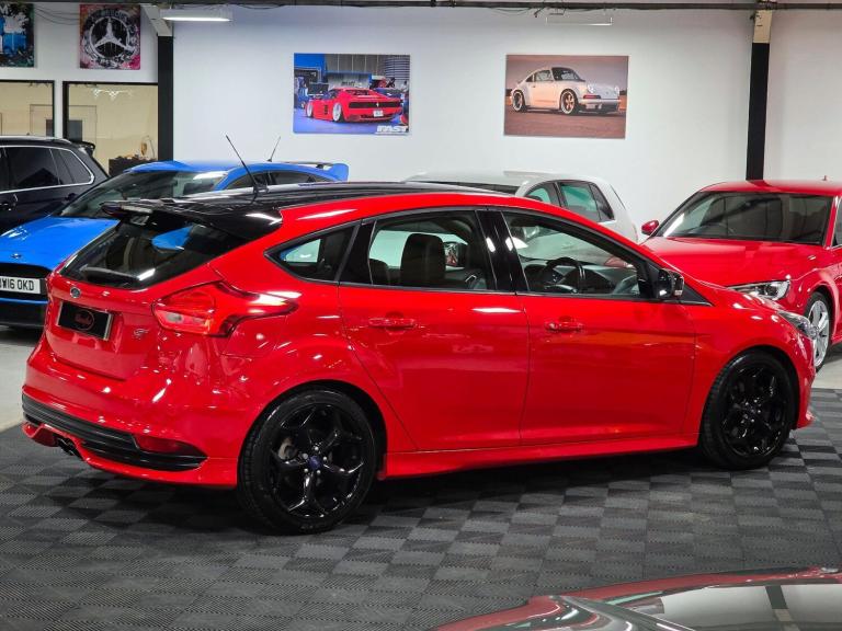 2015 Ford Focus 2.0T EcoBoost ST-3 5dr HATCHBACK PETROL Manual