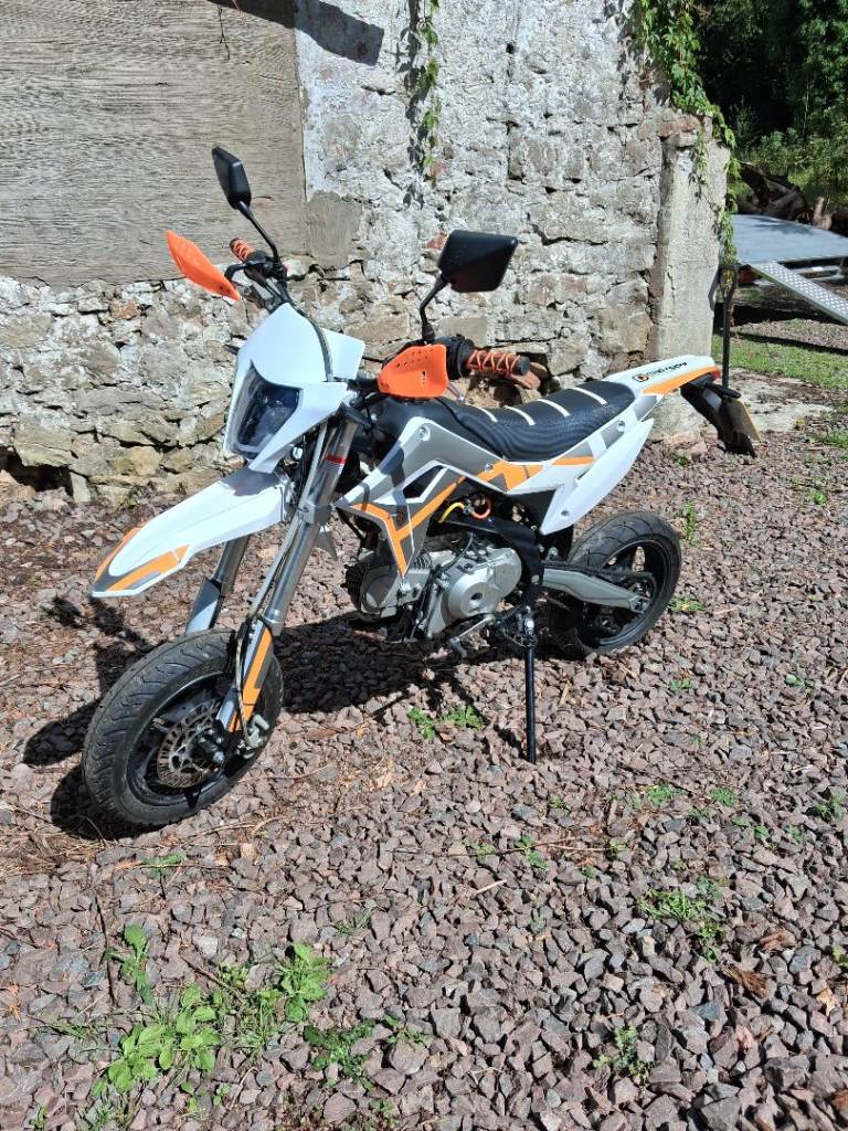 Thumpstar, 2025, 125cc road legal pitbike supermoto mot cbt