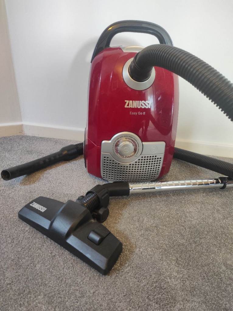 Zanussi Easy Go vacuum cleaner 