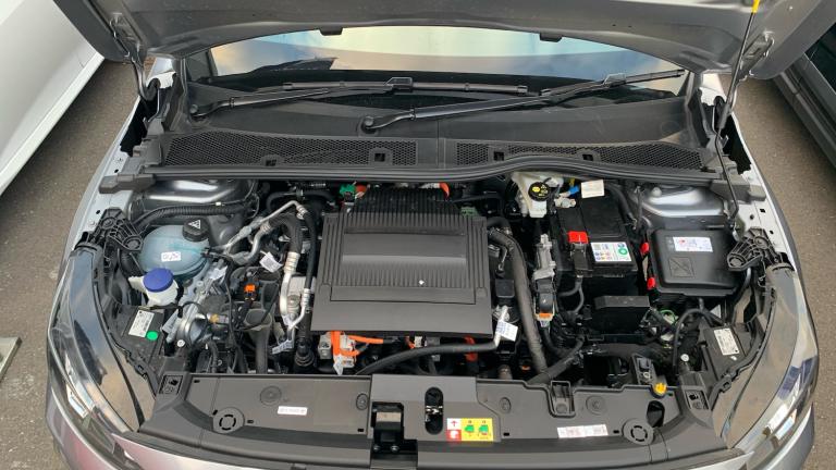 2024 Peugeot 208 50kWh E-Style Hatchback 5dr Electric Auto (7.4kW Charger) (136 ps) Hatchback Ele...