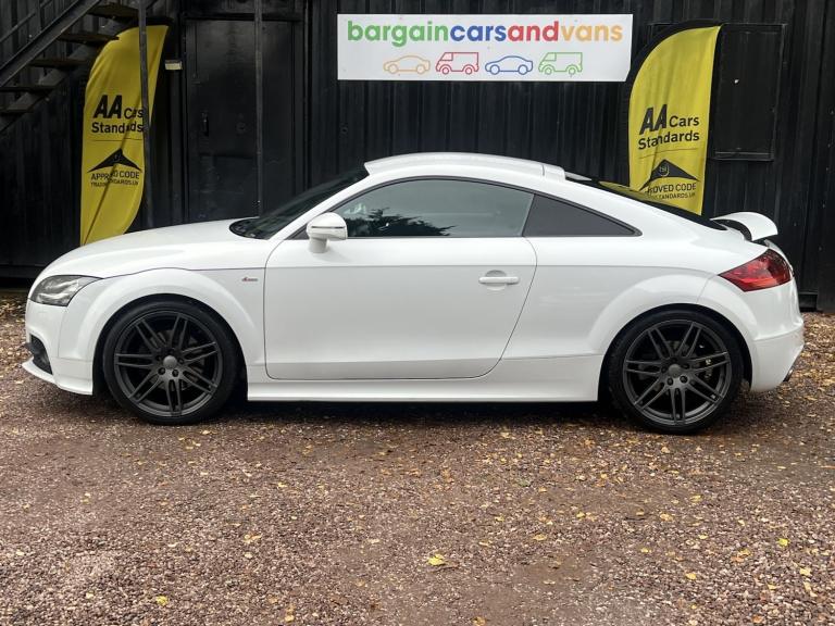 AUDI TT 2.0 TDI Black Edition 2013