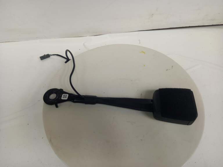 Volkswagen Golf Seat Belt Stalk Mk8 (Mqb) Front Right 2020-2026 8y0857755
