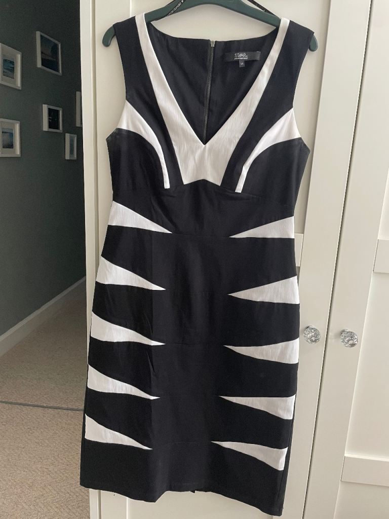 STAR by Julien Macdonald Black & White Panel Dress, Size 14