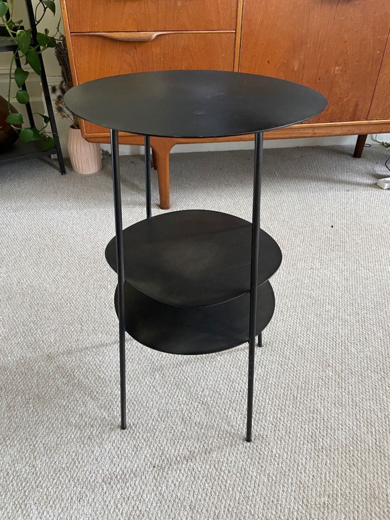 Black Metal Round Side Table 