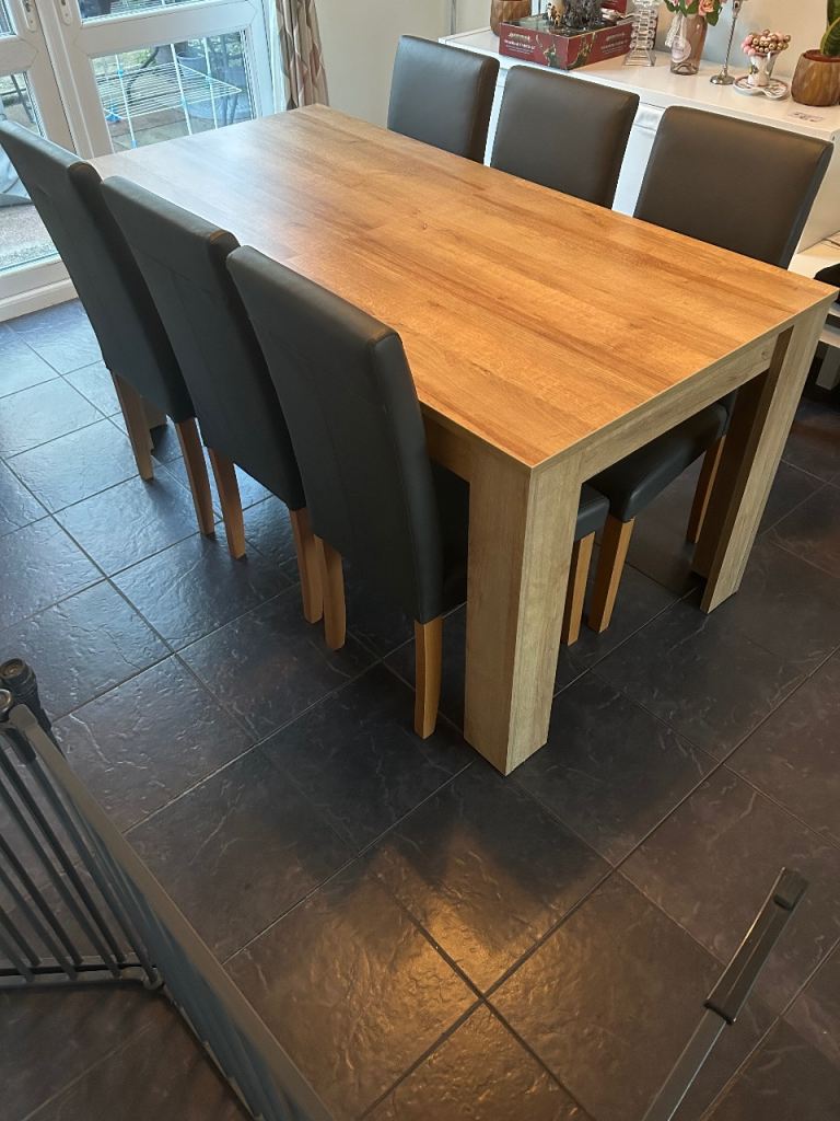 8 seater dining table 