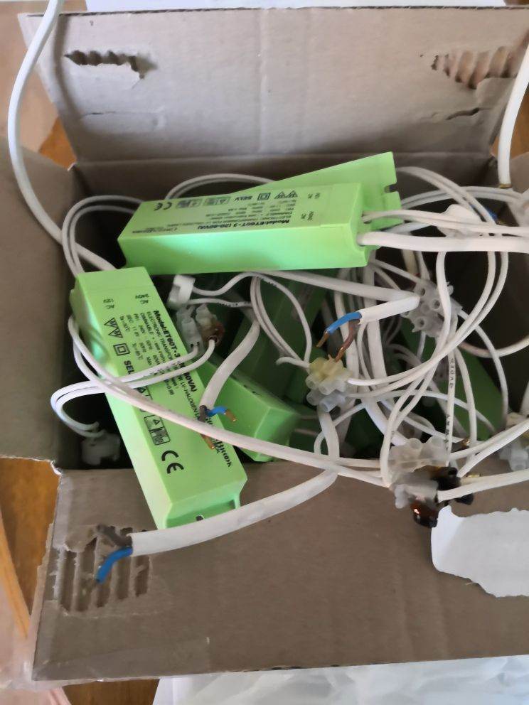 GU 5.3 halogen bulbs with Transformers, fitments and Chrome Recessed Light frame