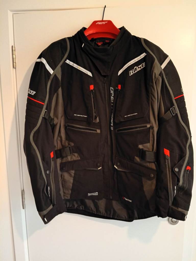 Motorcycle jacket 