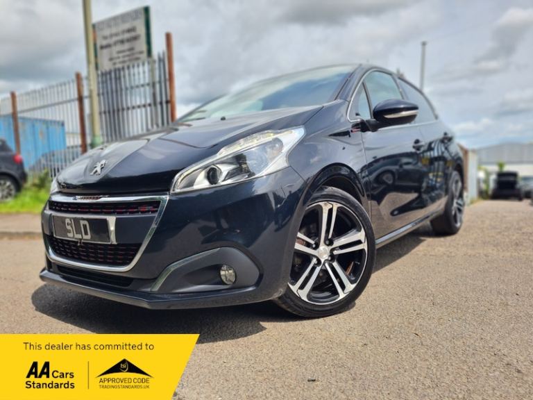 Peugeot 208 BLUE HDI GT LINE 1.6