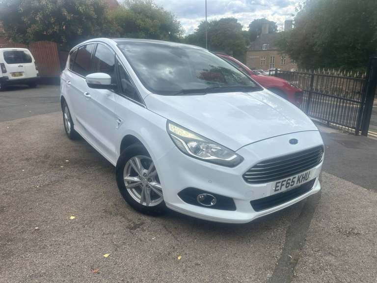 2015 Ford S-Max 2.0 TDCi Titanium Euro 6 (s/s) 5dr MPV Diesel Manual