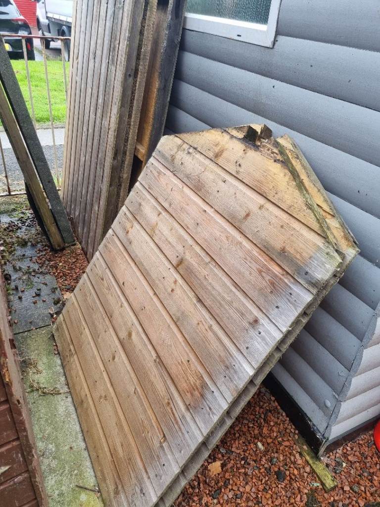 Large dog kennel