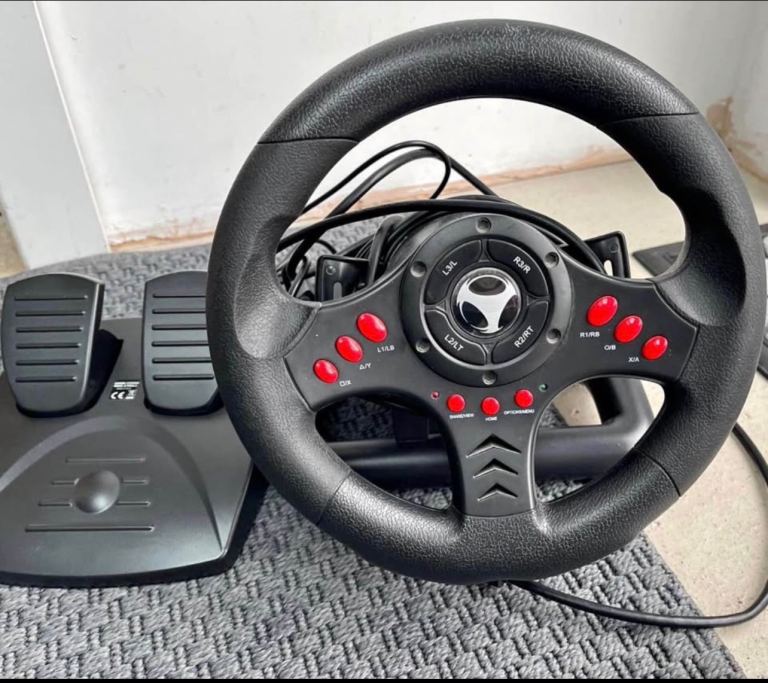 Subsonic Universal Racing Wheel With Pedals (Multi-Platform)
