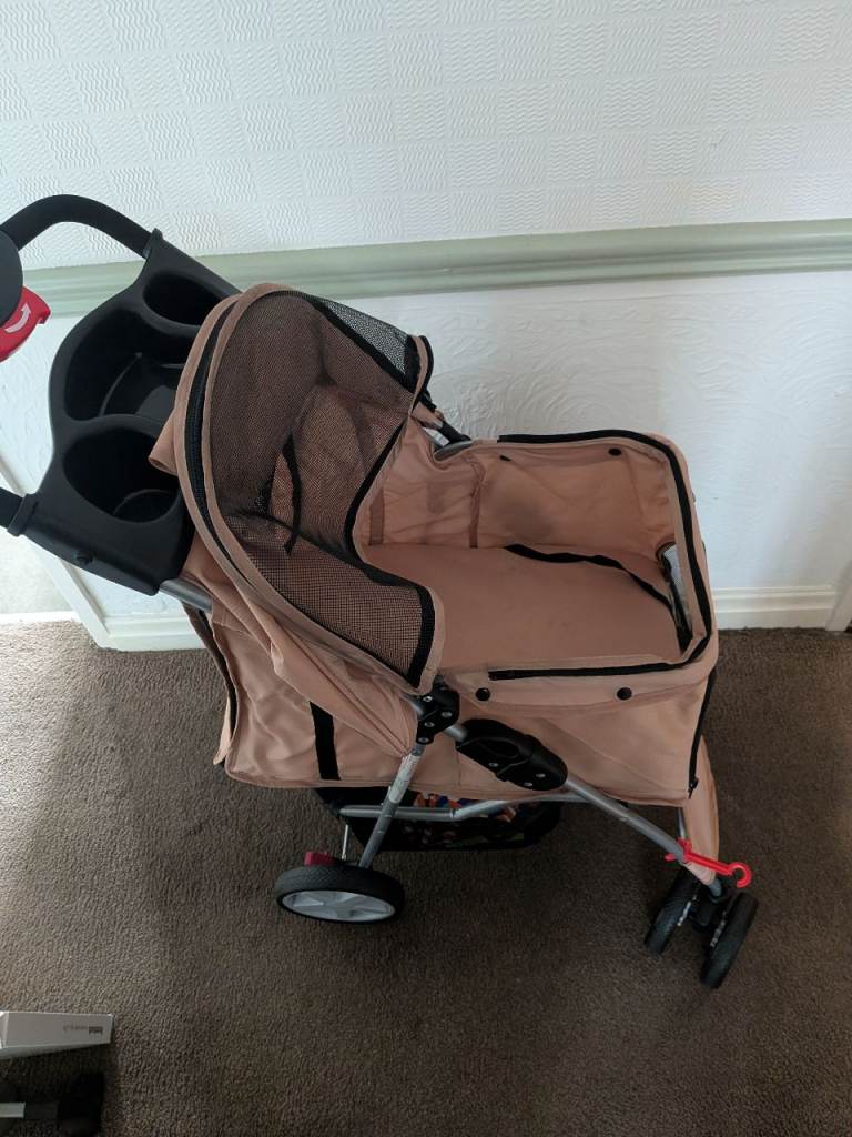 Dog pram
