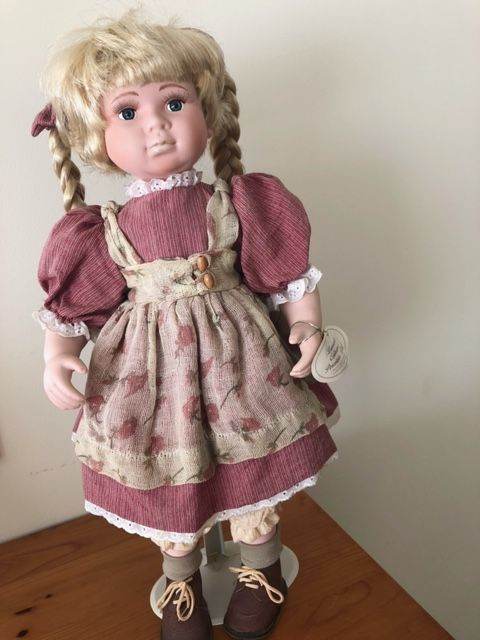 Porcelein Vintage doll on stand Leonardo Collection ANY SENSIBLE OFFER CONSIDERED