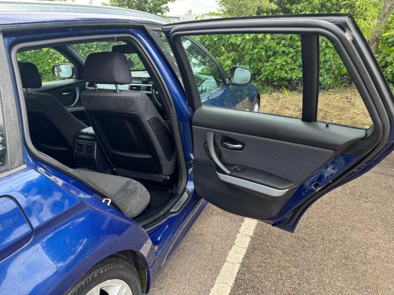 2011 BMW 3 Series 318i M Sport 5dr Step Auto ESTATE Petrol Automatic