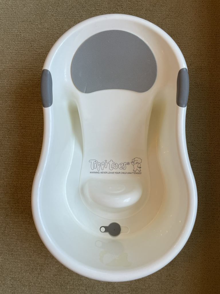 Tippi Toes baby bath