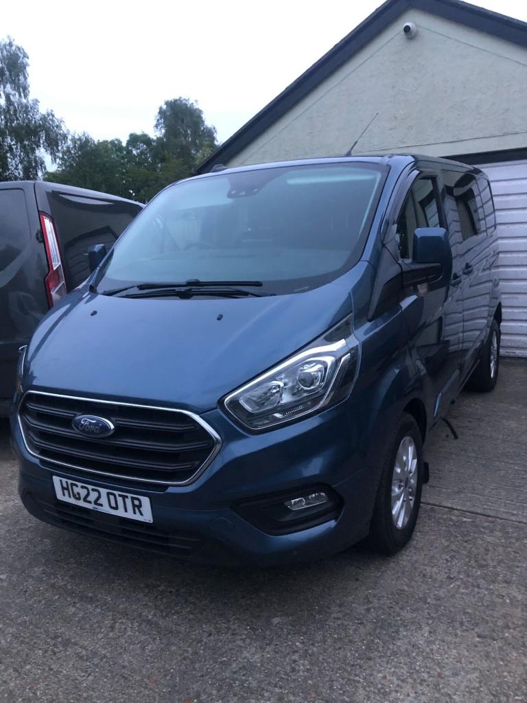 2022 Ford Transit Custom LIMITED CREW VAN PANEL VAN Diesel Manual