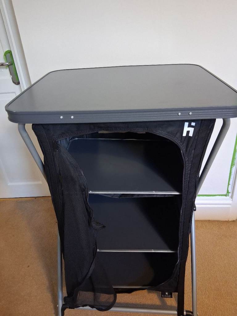 Hi Gear Camping cupboard 4 shelves and pockets exc cond