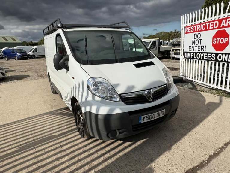 2011 Vauxhall Vivaro Vivaro  2700 CDTI SWB Panel Van DIESEL Manual