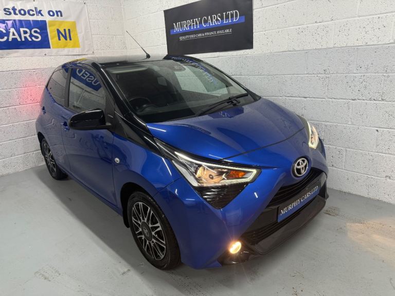 FULL SERVICE HISTORY MOTD FEBRUARY IMMACULATE LOW INSURANCE!