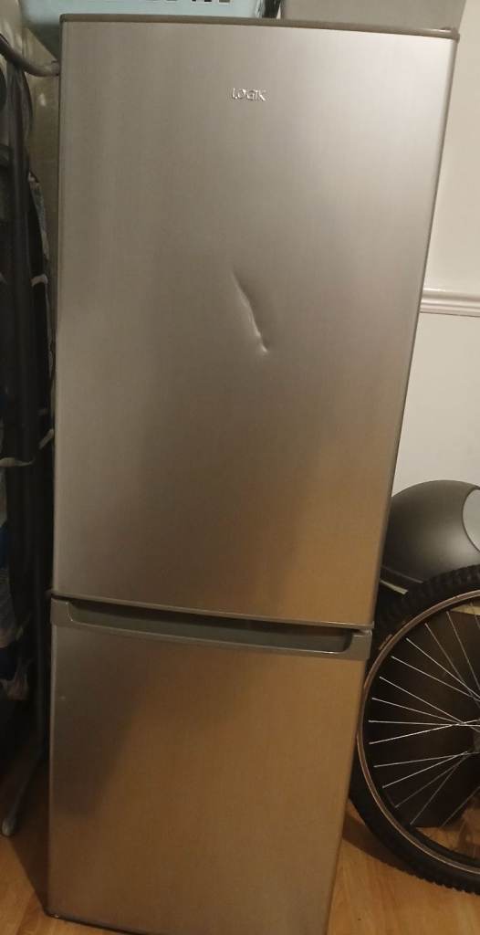 image for Logik fridge freezer