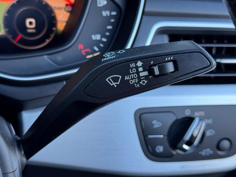 2017 Audi S4 3.0 TFSI V6 Tiptronic quattro Euro 6 (s/s) 4dr SALOON Petrol Automatic