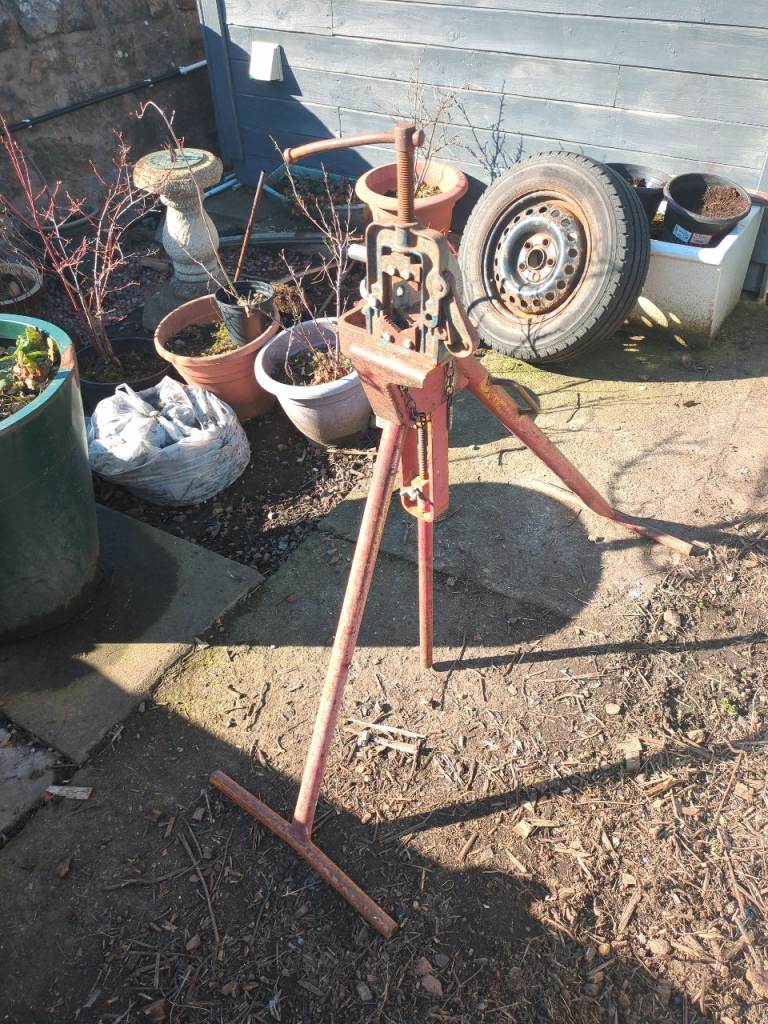 Record 220 pipe bender for steel and copper pipe or conduit 22mm & 25mm