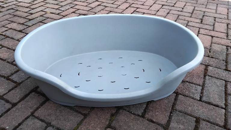 Dog bed