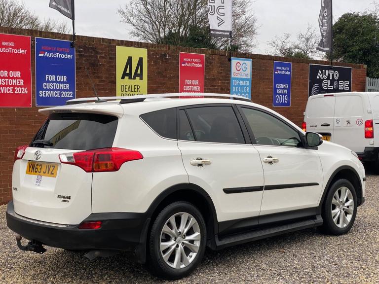 2013 Toyota RAV4 2.2 D-4D Invincible 4WD Euro 5 5dr ESTATE Diesel Manual