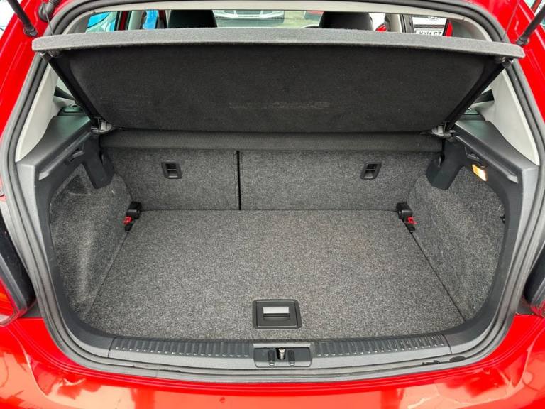 2013 Volkswagen Polo 1.4 Match Edition Hatchback 5dr Petrol DSG Euro 5 (85 ps) Hatchback Petrol A...