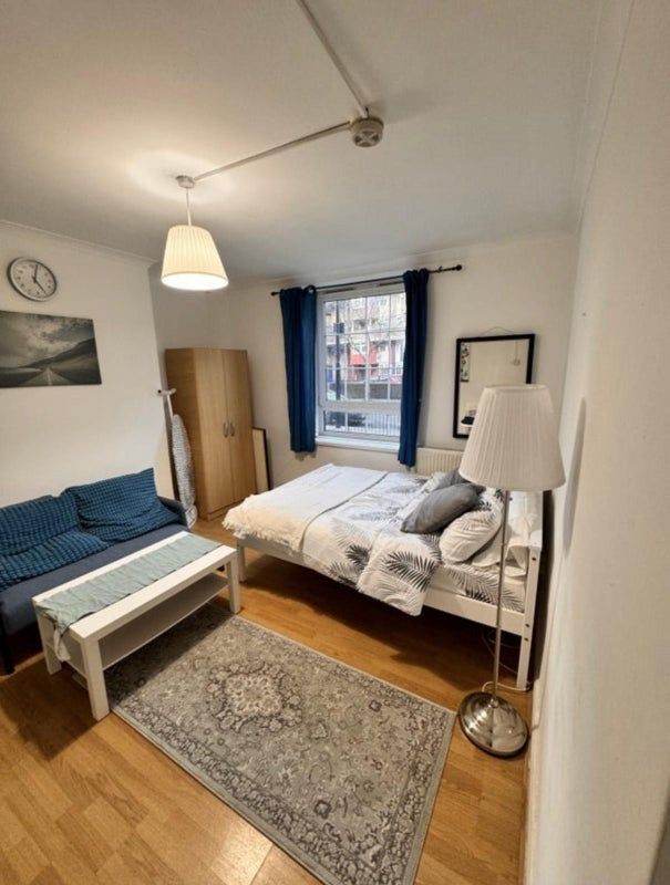 🪄🌹Huge Room in the Heart of Trendy Brick Lane – Couples Welcome!