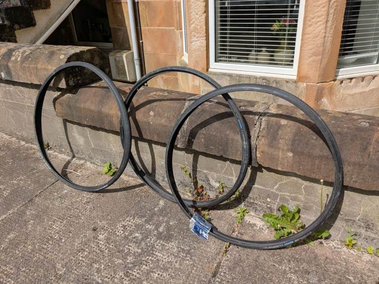 3x Schwalbe Lugano 700x23c Road Bike Tyres 